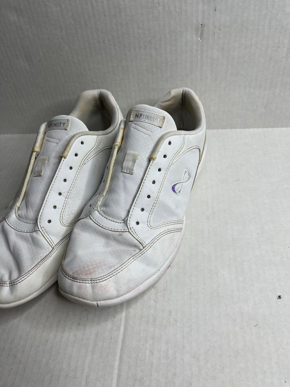 Elite Nfinity Cheer Tumbling Light Weight Shoes Size 10